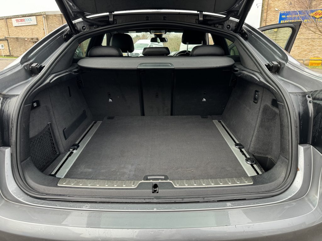 2018 BMW X6 40d M Sport